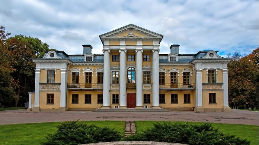 Paezeriai Manor in Lithuania